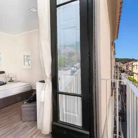 Emma Luxury Couette-café