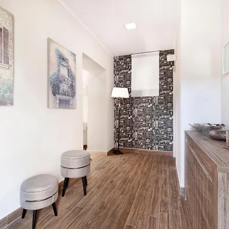 Bed & Breakfast Emma Luxury 4*