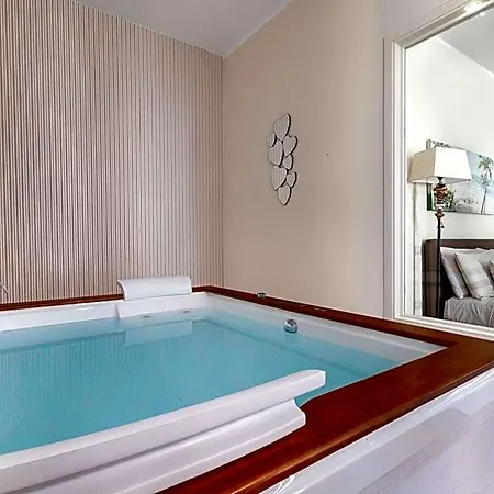 Emma Luxury Отель типа 